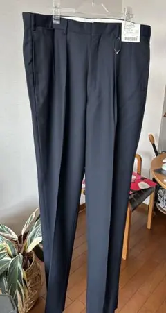 CHAPS ネイビー スラックス 未使用　サイズ94のサムネイル
