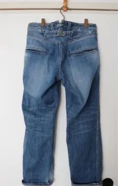 Item thumbnail for item 5e54de2c-e751-4669-ac56-92dd4e67997b