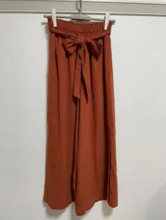 【4/8までの出品！】ワイドパンツ オレンジ　グローバルワーク