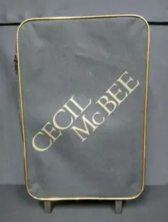 【使用感あり】CECIL McBEE セシルマクビー ソフトキャリーケース　黒のサムネイル