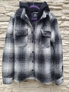 【美品】ZARA　ザラ　フーデットジャケット　Sサイズ