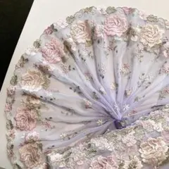 ペールピンクとアイボリーカラーのお花刺繍チュールレース　1m　N-611