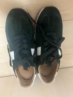 再出品なし美品　ODETTE E ODILE　クラシック スニーカー