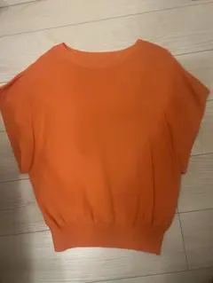 ドナマリー　ニットトップスのサムネイル