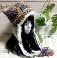 グラニースクエア♡お花モチーフの耳当て付き猫耳ニット帽　カラフル×ベージュ