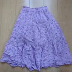 GU　薄紫色 刺繍入り スカート 150