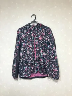adidas NEO 花柄ウィンドブレーカー フード付き