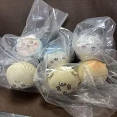 ちいかわ　ベイビー　ハイハイ　フィギュア