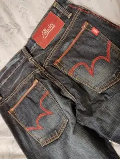 送料込み★EDWINブルートリップお洒落なダメ－ジデニム日本製　良好size28のサムネイル
