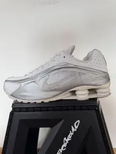 NIKE SHOX R4 ホワイト31cm