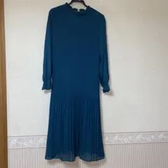 earth ティール プリーツ 長袖ワンピース