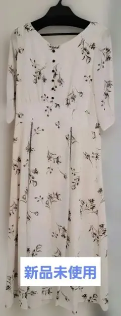 Noble 花柄ワンピース ホワイト フリーサイズ