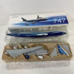 hogan 1/200 B747-8 ボーイングハウスカラー - メルカリ