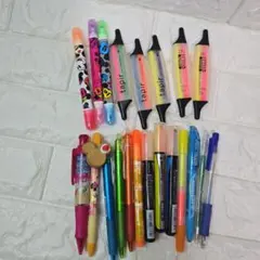 ⑮★600円にしました★蛍光ペン・ボールペンセット