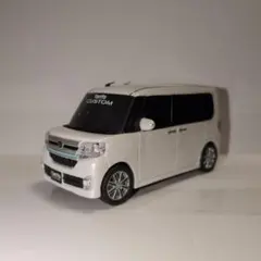 Tanto Custom パールホワイト ミニカー 1/64のサムネイル
