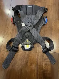 ベビービョルン 抱っこ紐　ベビーキャリアMINI メッシュ アンスラサイト