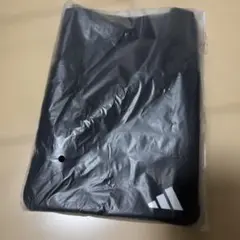 新品未使用　アディダスオリジナルポーチ　黒
