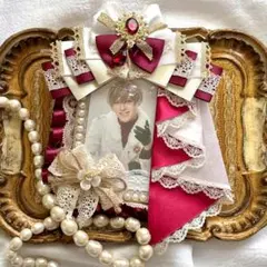 【限定価格】　硬質カードケース　デコ　リボン　痛ロゼット　トレカケース