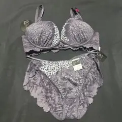 Item thumbnail for item 2d6d8ef3-7798-43bd-a29c-9ebd6bd266c1