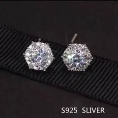CZダイヤ　ピアス　花 フラワー