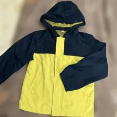 イエローが目を引く☆春らしいジャケット‼️