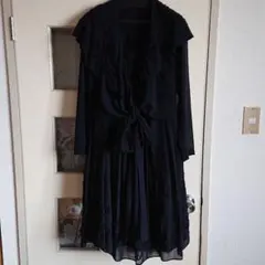 フォーマルドレス黒のサムネイル