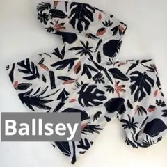 ボールジィ　ブラッシュボタニカルプリント パフスリーブブラウス　36