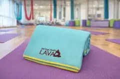 LAVA ヨガマット タオル 滑り止め付き 水色