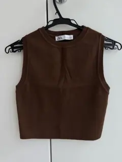 【ZARA】 ノースリーブ ニット ブラウンのサムネイル