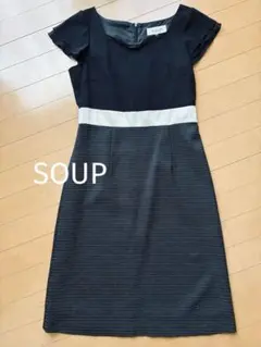 SOUP 半袖ひざ丈ワンピース 黒/グレー