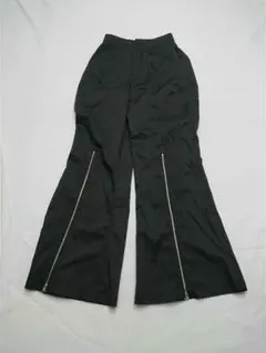 ◎ジェイミーエーエヌケー ジップフレアパンツ ブラック系 Mサイズ