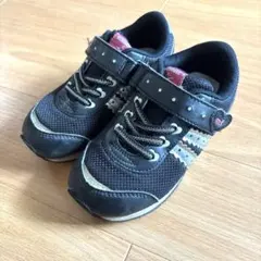 キッズシューズ