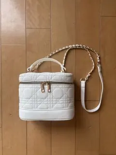 GRL 2Way キルティングチェーンショルダーバニティバッグ　ホワイト