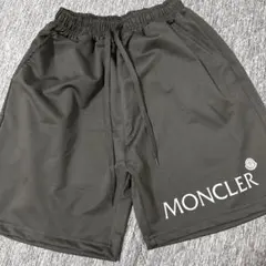 MONCLER ショートパンツ ブラック