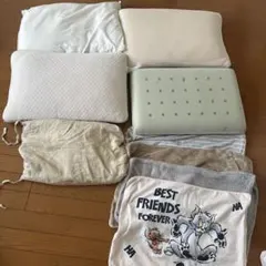 枕　5個セット　枕カバー4枚セット　ニトリのサムネイル