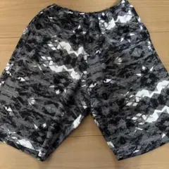 Right-on ライトオン　ハーフパンツ　黒　グレー　白