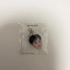 TREASURE アサヒ 顔アクキー