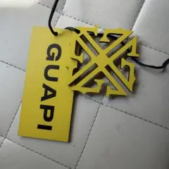 GUAPI キーホルダー イエロー