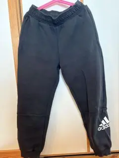 adidas トレーニングパンツ 黒 150