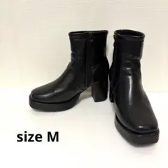 厚底 ショートブーツ ブラック サイドファスナー チャンキーヒール