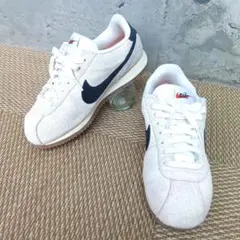 【新品】NIKEナイキ CORTEZ ビンテージ スエード白 セール】ナイキ コルテッツ ビンテージ スエード ウィメンズ