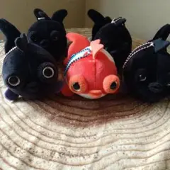 もちぷに　くせものシリーズ　金魚　ぬいぐるみ