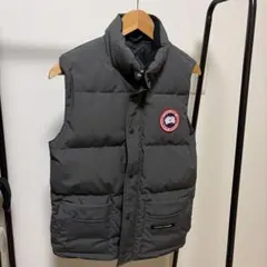 まりーな様専用CANADA GOOSE ダウンベスト 2XS グレー
