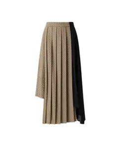 2025年最新】rokh スカートの人気アイテム - メルカリ