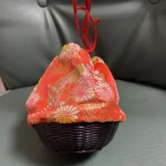 Item thumbnail for item a4c51dae-1e4b-48cf-8f3e-4f155a5f0f72