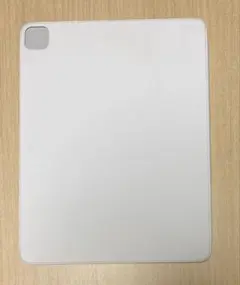 iPad Pro 12.9 インチ 第5世代Smart Folio ホワイト