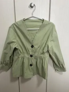 ライトグリーン 7分袖トップス