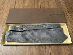 LOUIS VUITTON ネクタイ