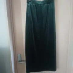 ダークグリーン ベルベット ロングスカート