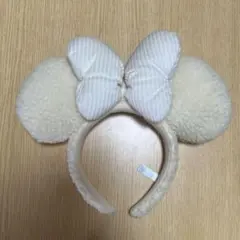 ディズニー　カチューシャ　ホワイト　リボン　ボア　もこもこ